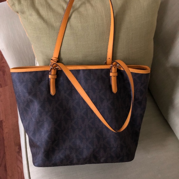 Michael Kors Tote - Picture 2 of 4